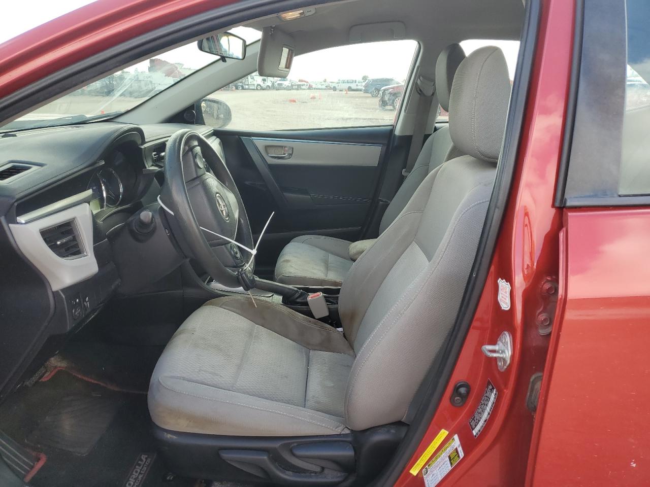 Toyota Corolla L Image 4