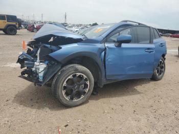 Salvage Subaru Crosstrek