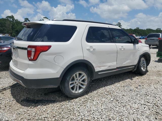 Ford Explorer Xlt Image 11