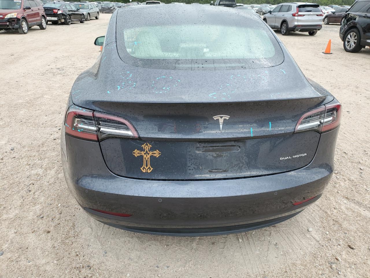 Tesla Model 3 Image 11