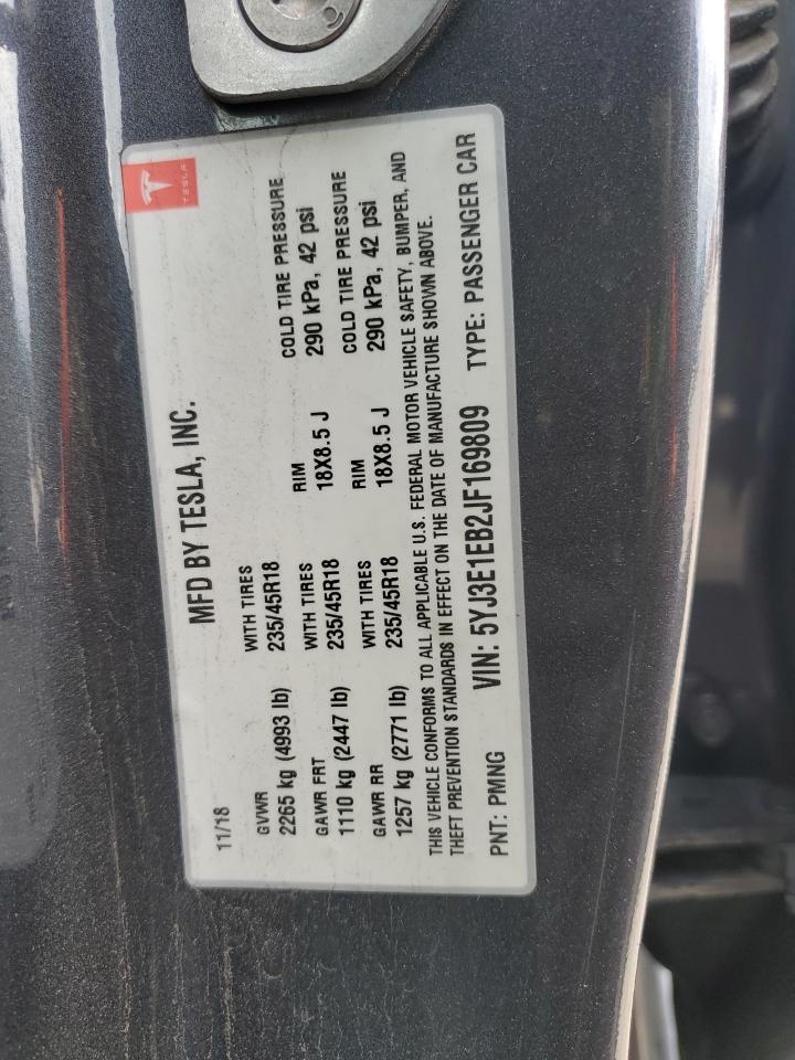 Tesla Model 3 Image 7