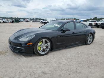  Salvage Porsche Panamera