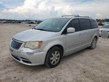  Salvage Chrysler Minivan