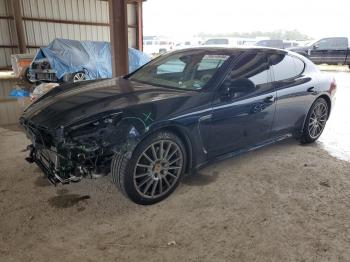  Salvage Porsche Panamera