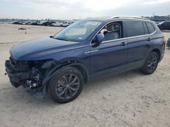  Salvage Volkswagen Tiguan