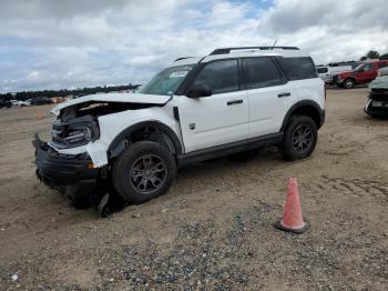  Salvage Ford Bronco