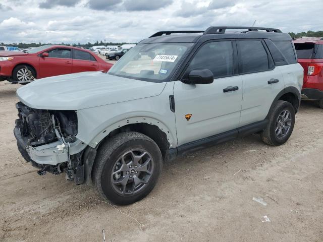  Salvage Ford Bronco