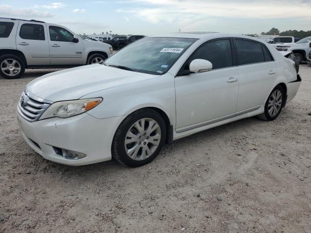  Salvage Toyota Avalon