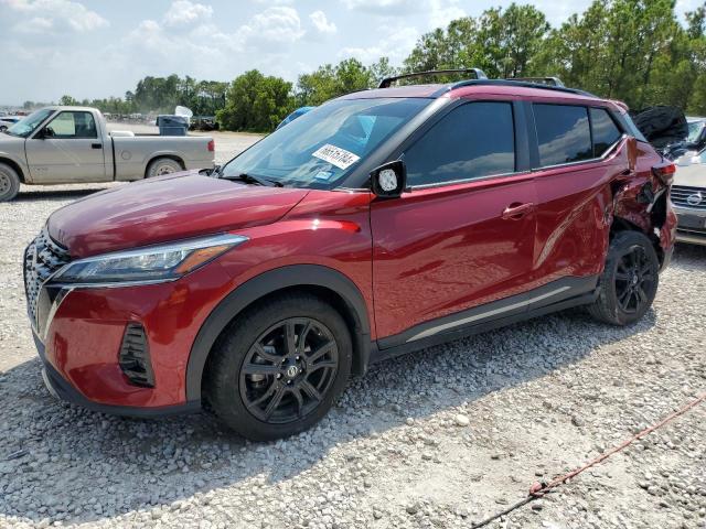  Salvage Nissan Kicks