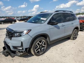  Salvage Honda Passport