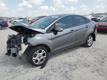  Salvage Ford Fiesta