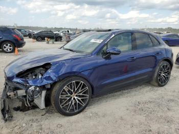  Salvage Porsche Macan