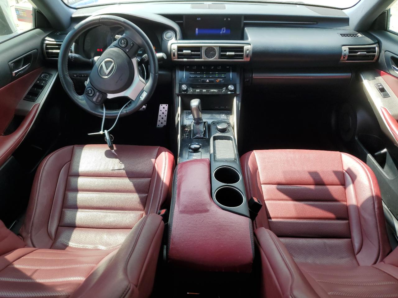 Lexus Is 250 Image 10