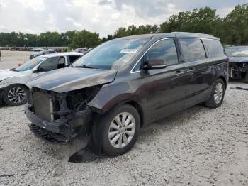  Salvage Kia Sedona