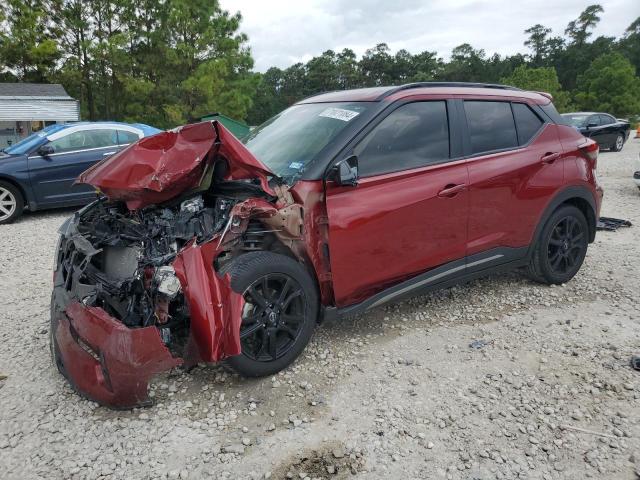  Salvage Nissan Kicks