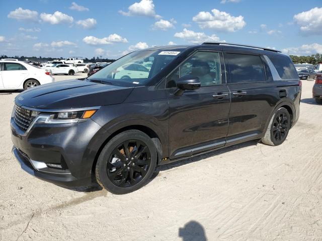  Salvage Kia Carnival