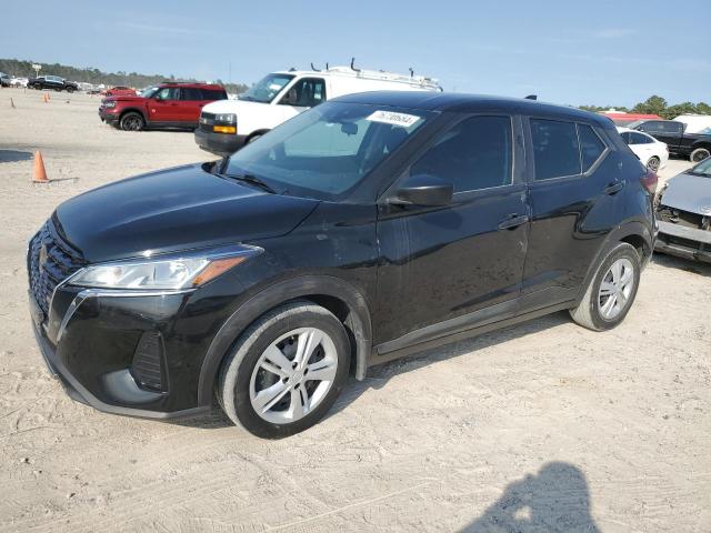  Salvage Nissan Kicks