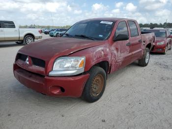  Salvage Mitsubishi Raider