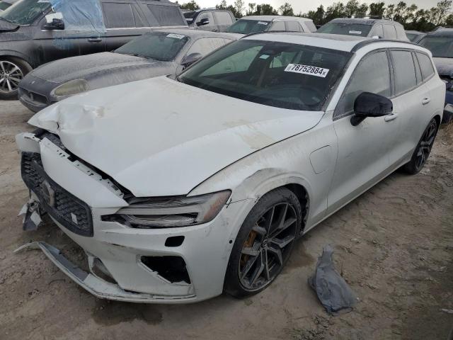  Salvage Volvo V60