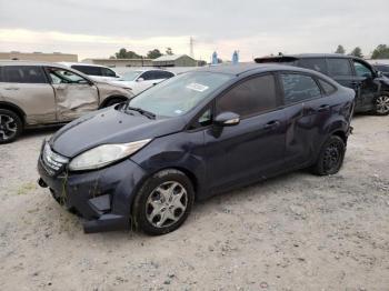  Salvage Ford Fiesta