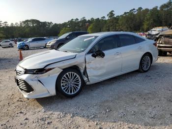  Salvage Toyota Avalon