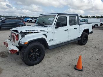  Salvage Jeep Gladiator