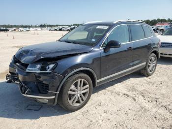  Salvage Volkswagen Touareg