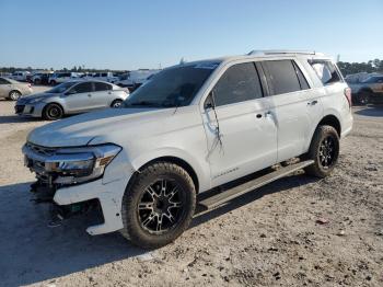  Salvage Ford Expedition