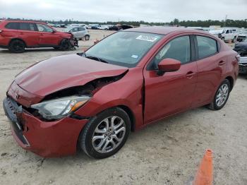  Salvage Toyota Yaris