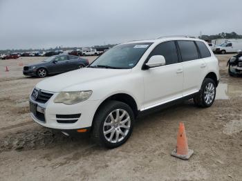  Salvage Volkswagen Touareg