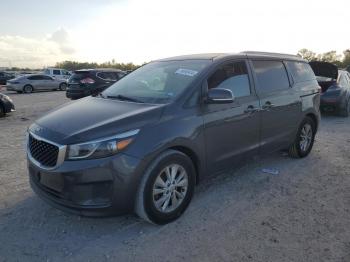  Salvage Kia Sedona