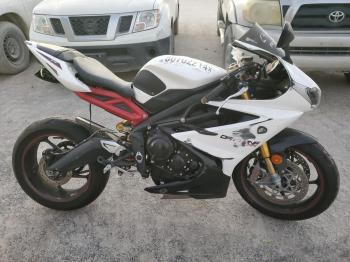  Salvage Triumph Motorcycle Daytona675