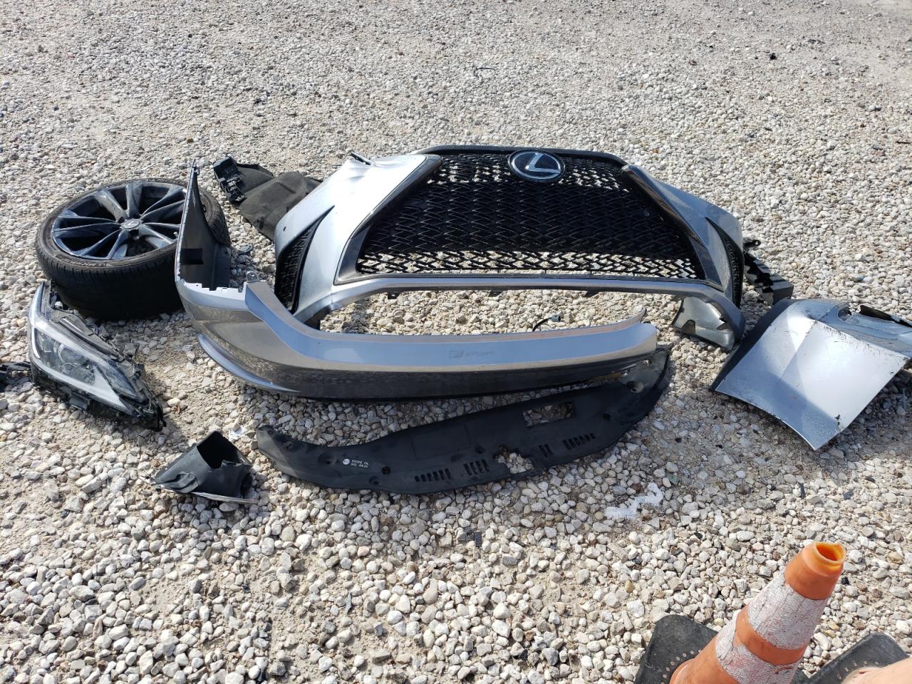 Lexus Es 350 Base Image 11