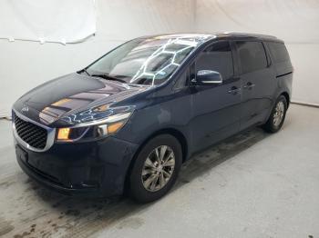  Salvage Kia Sedona