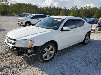  Salvage Dodge Avenger