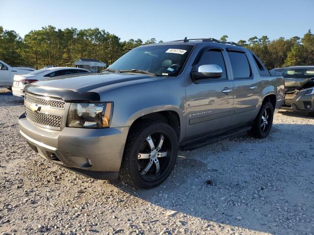  Salvage Chevrolet Avalanche