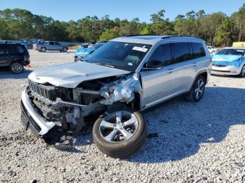  Salvage Jeep Grand Cherokee