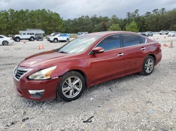  Salvage Nissan Altima