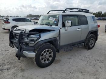  Salvage Toyota FJ Cruiser