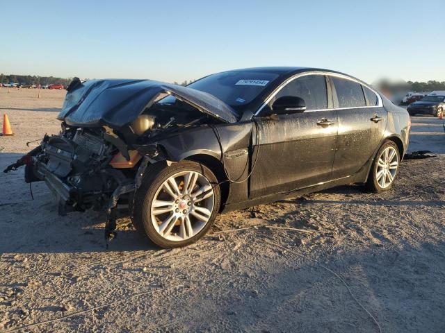  Salvage Jaguar XE