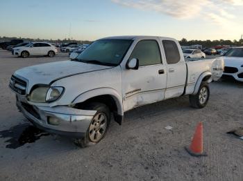  Salvage Toyota Tundra