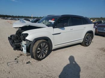  Salvage Volkswagen Atlas