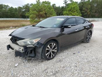  Salvage Nissan Maxima