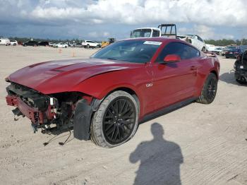  Salvage Ford Mustang