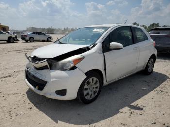  Salvage Toyota Yaris