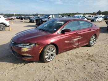  Salvage Chrysler 200