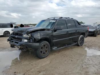  Salvage Chevrolet Avalanche