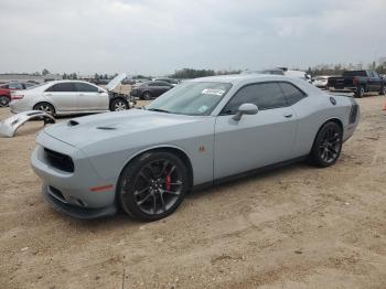  Salvage Dodge Challenger