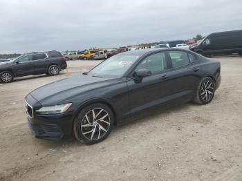  Salvage Volvo S60