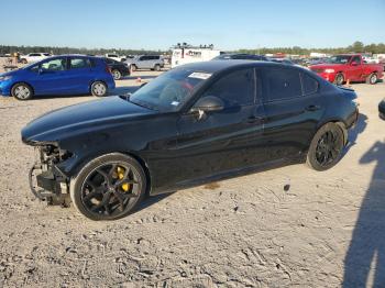  Salvage Alfa Romeo Giulia